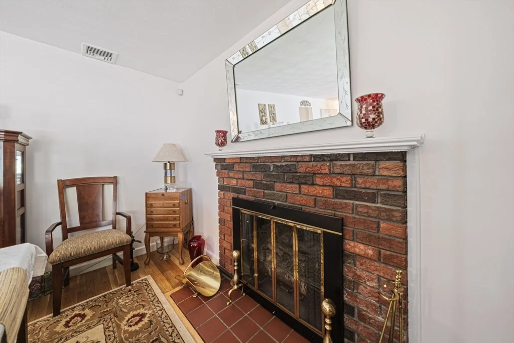 Photo of 12 Gloria Rd