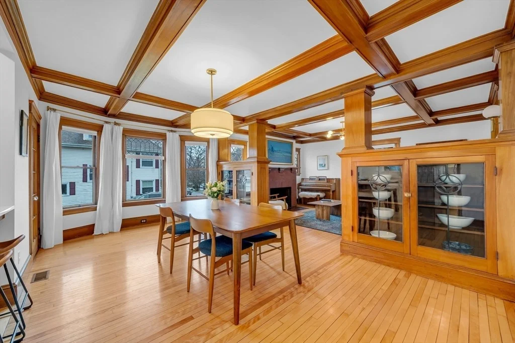 Photo of 41 Commonwealth Ave