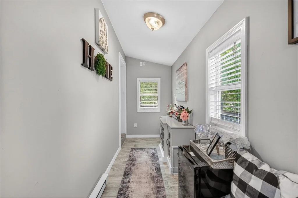 Photo of 423 Textile Ave