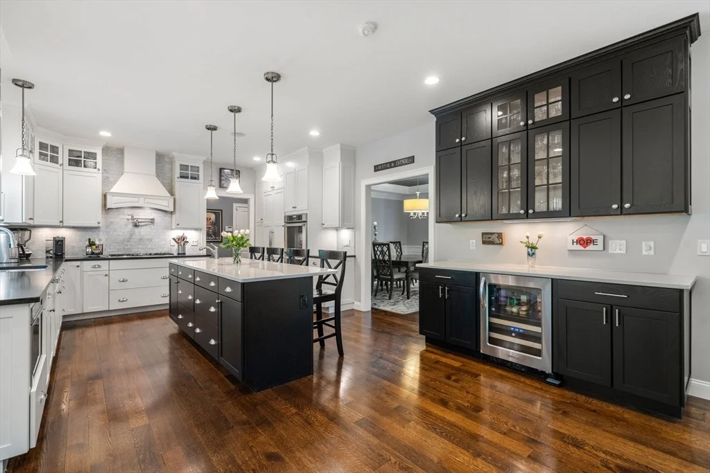 Photo of 53 Thompson Ave