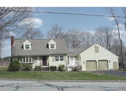 Photo of 2 Purcell Dr