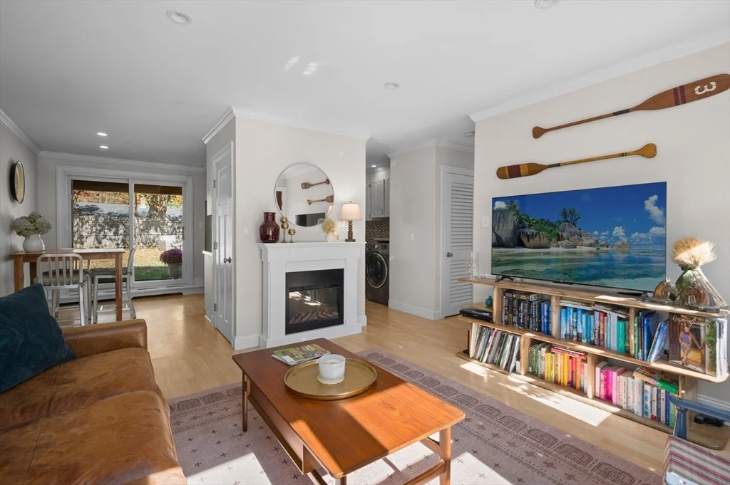 Photo of 18 Middlebrook Rd