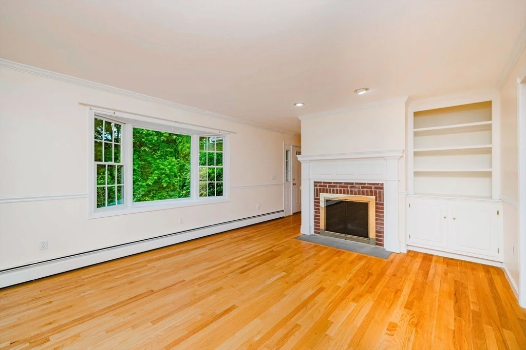 Photo of 275 Summer St
