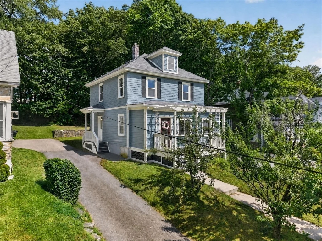 Photo of 204 Parkview Ave