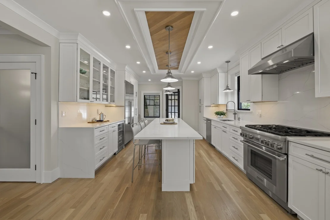 Photo of 579 Centre St