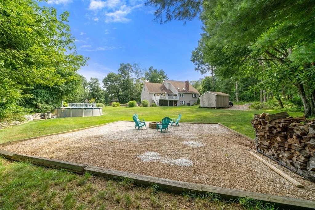 Photo of 359 Holly Rd