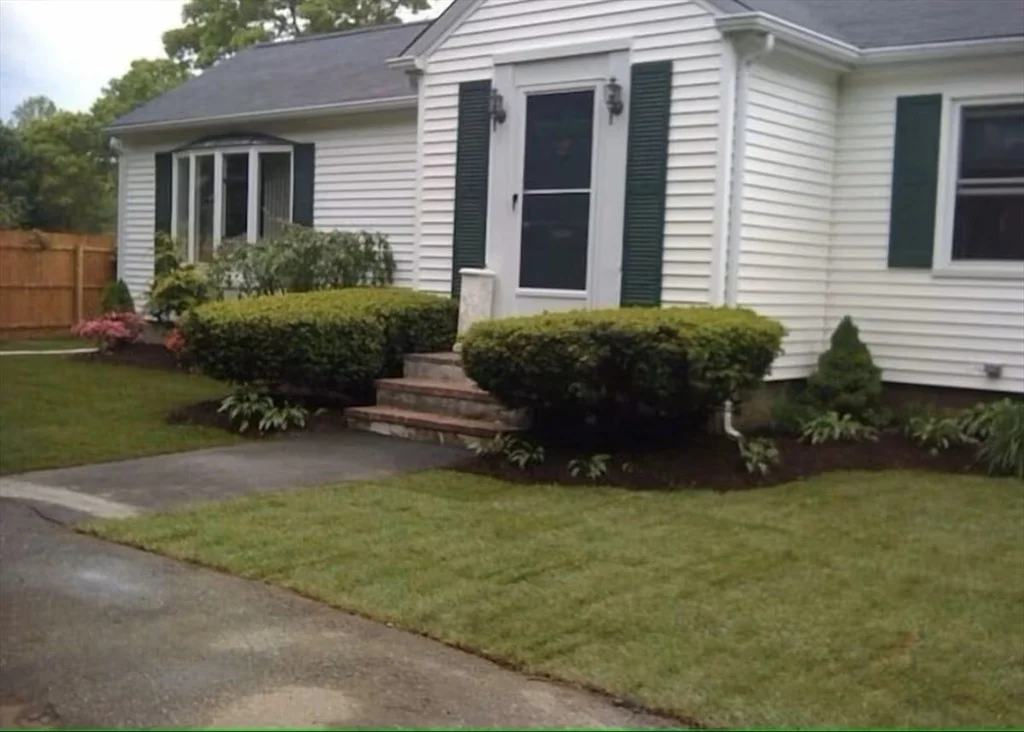 Photo of 1 Locust St