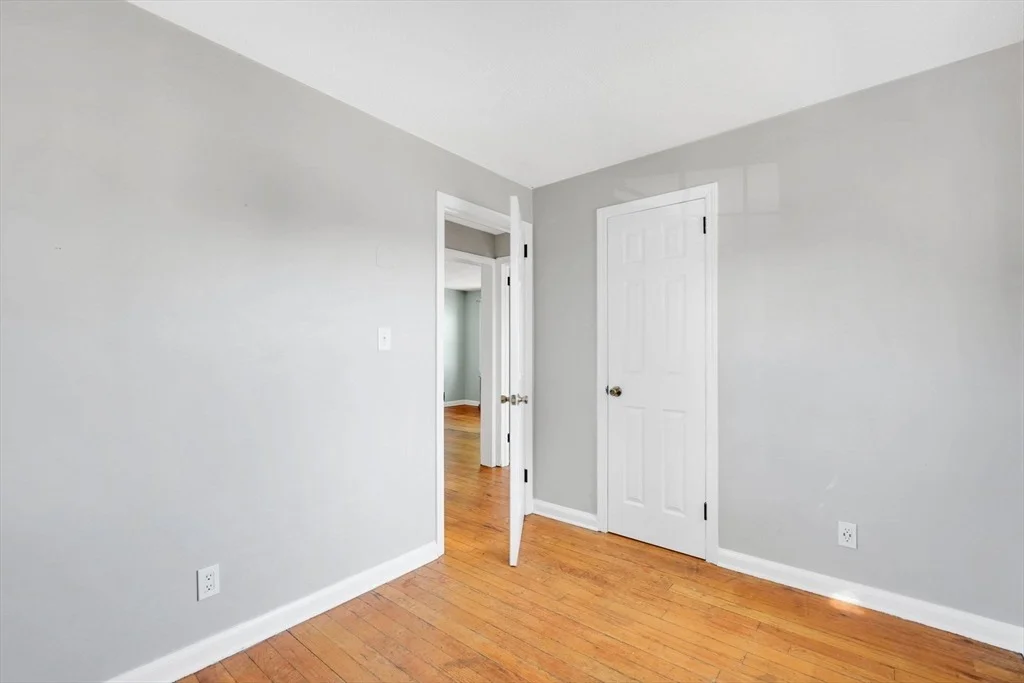 Photo of Unit 2A at 524 Cold Spring Ave