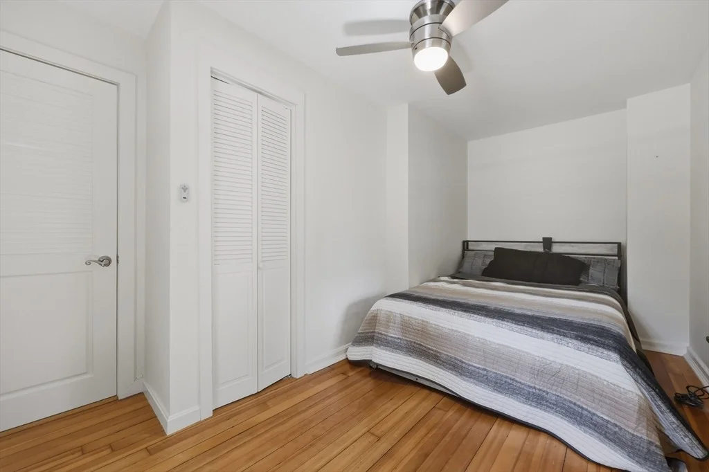 Photo of 346 Oak Street
