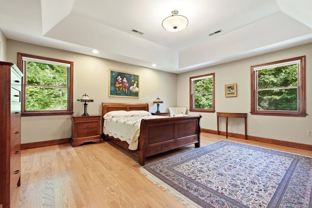 Photo of 46 Laurel Hill Rd