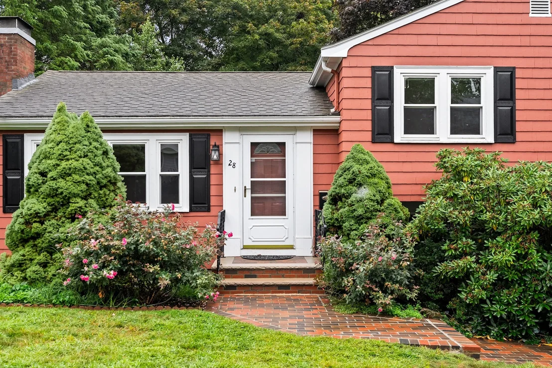 Photo of 28 Prospect Ave