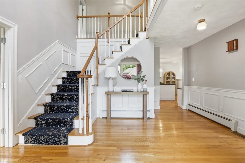 Photo of 4 Farnham Circle