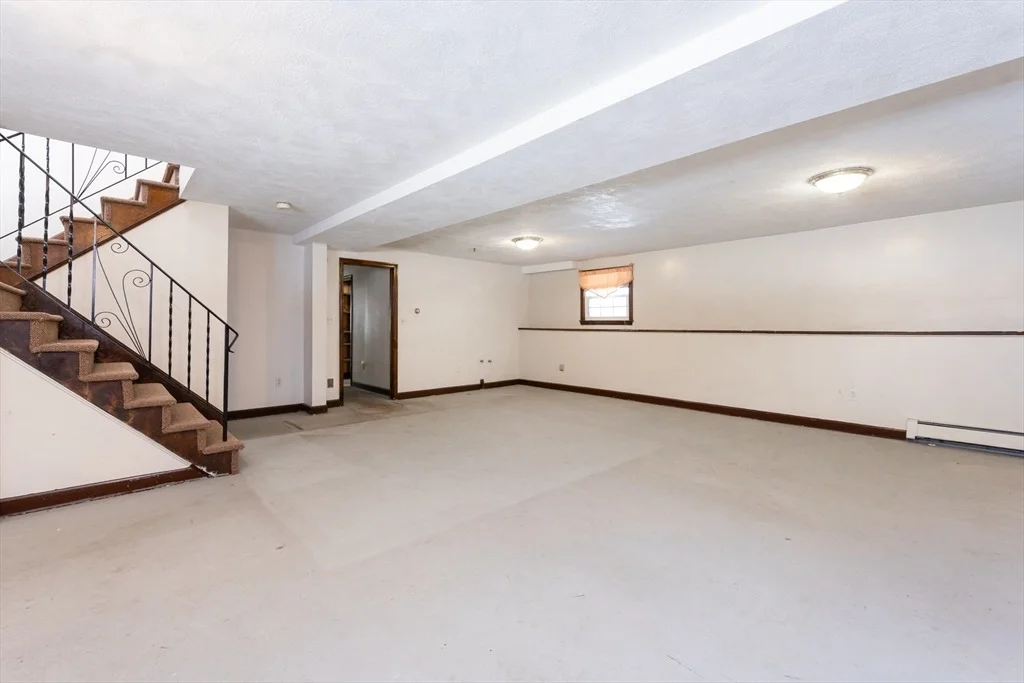 Photo of 123 Flower Lane