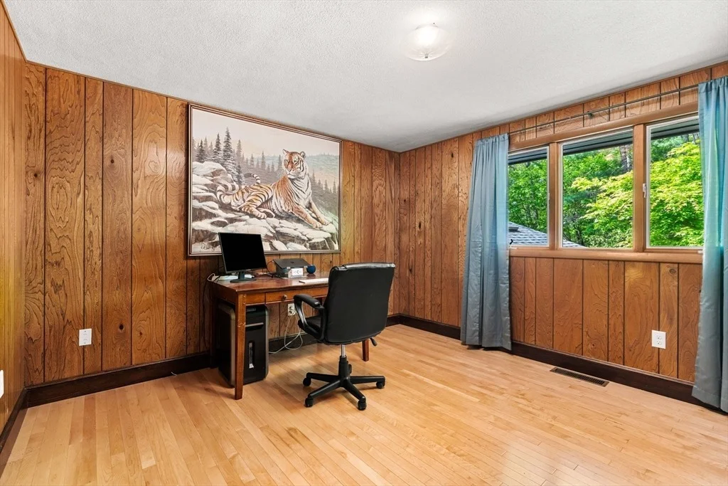 Photo of 12 Howard Rd