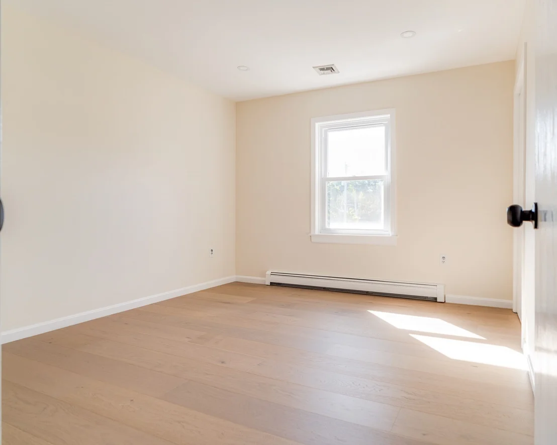 Photo of 35 Alison Way