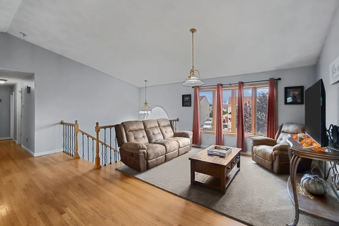 Photo of 52 Family Dr