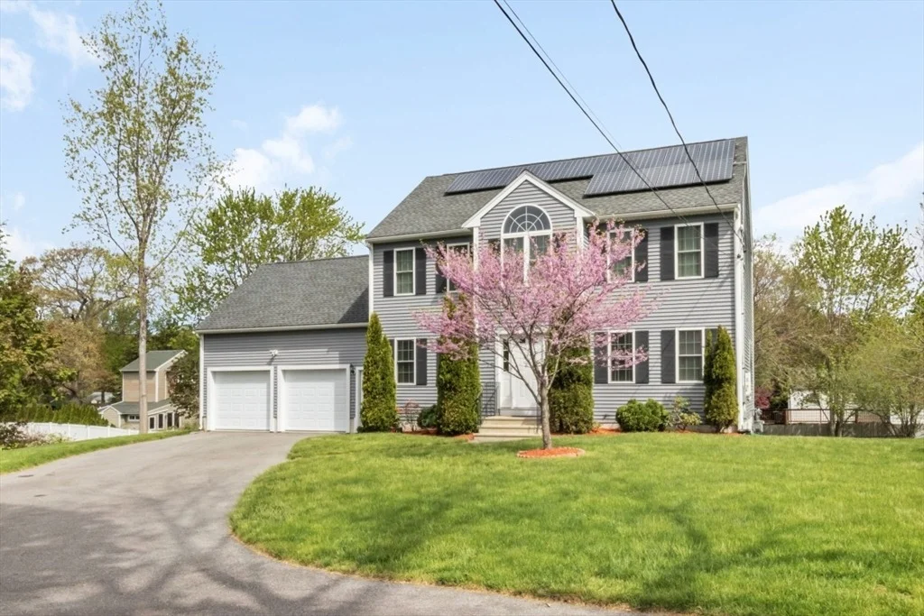 Photo of 1 Brewster Rd
