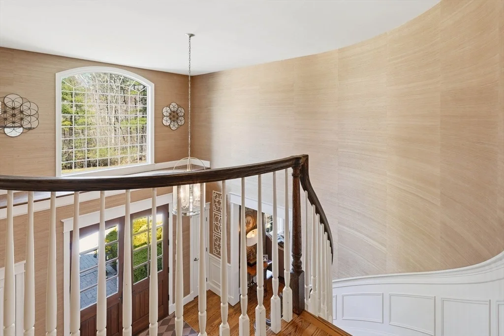 Photo of 9 Ross Ln