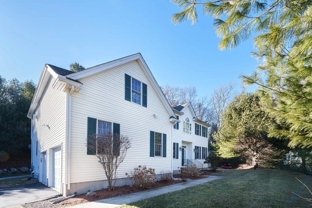 Photo of 300 Crownshield Avenue