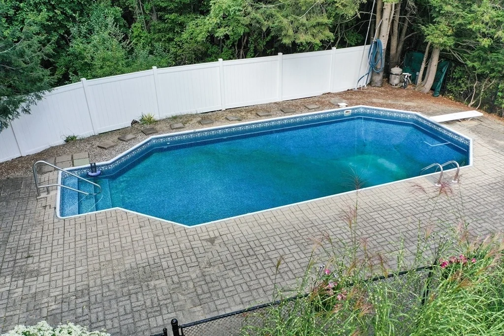 Photo of 65 Wingate Rd