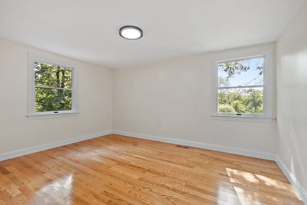 Photo of 332 North Rd