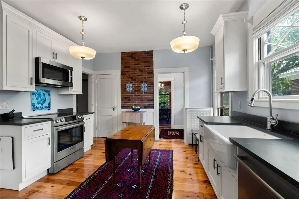 Photo of 22 Whitman Rd