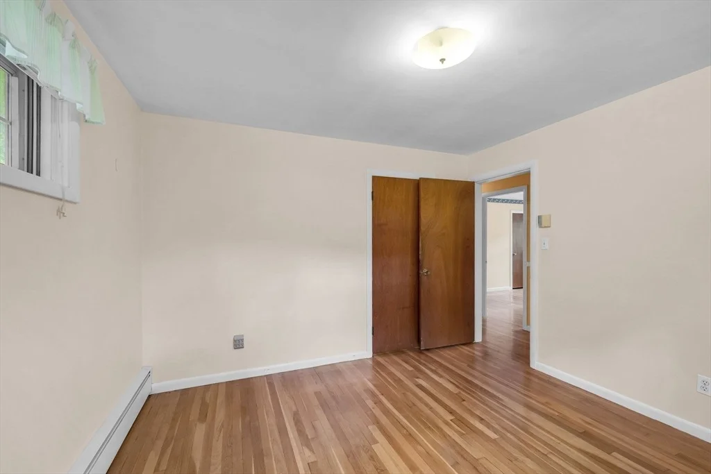 Photo of 116 Longmeadow Ave