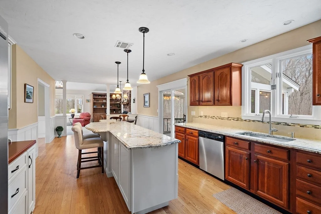 Photo of 23 Howe St