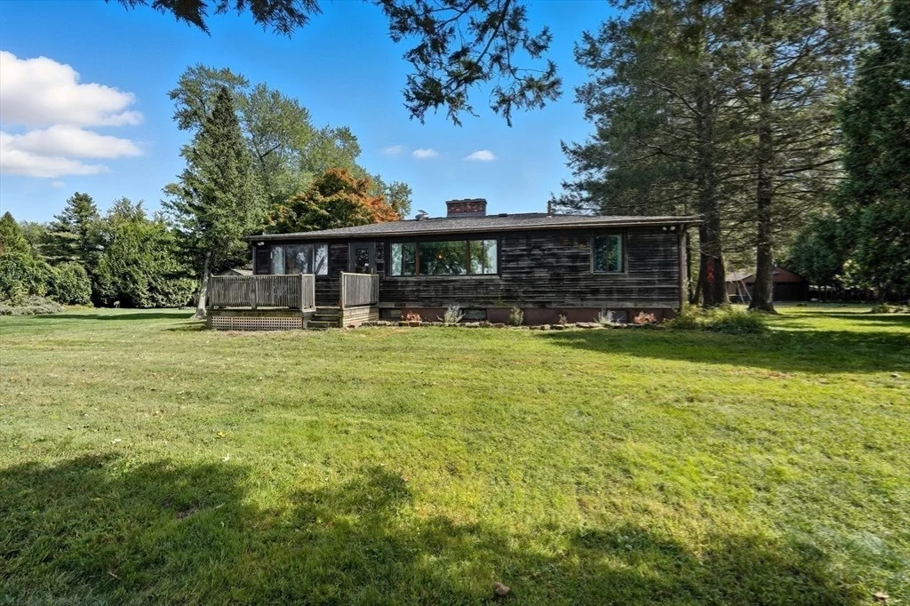 Photo of 82 West Road