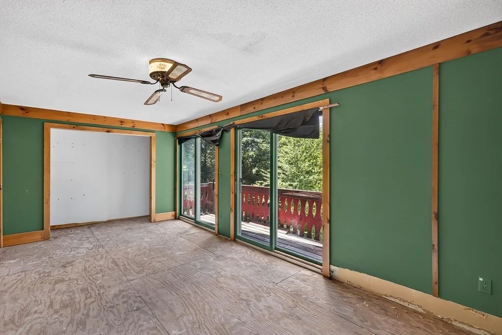 Photo of 260 Main St