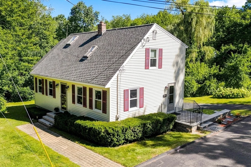 Photo of 41-A Hampstead St
