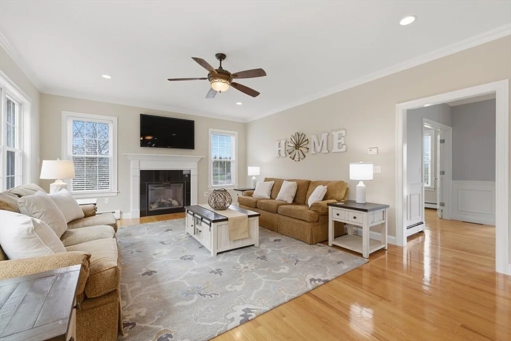 Photo of 24 Gristmill Ln