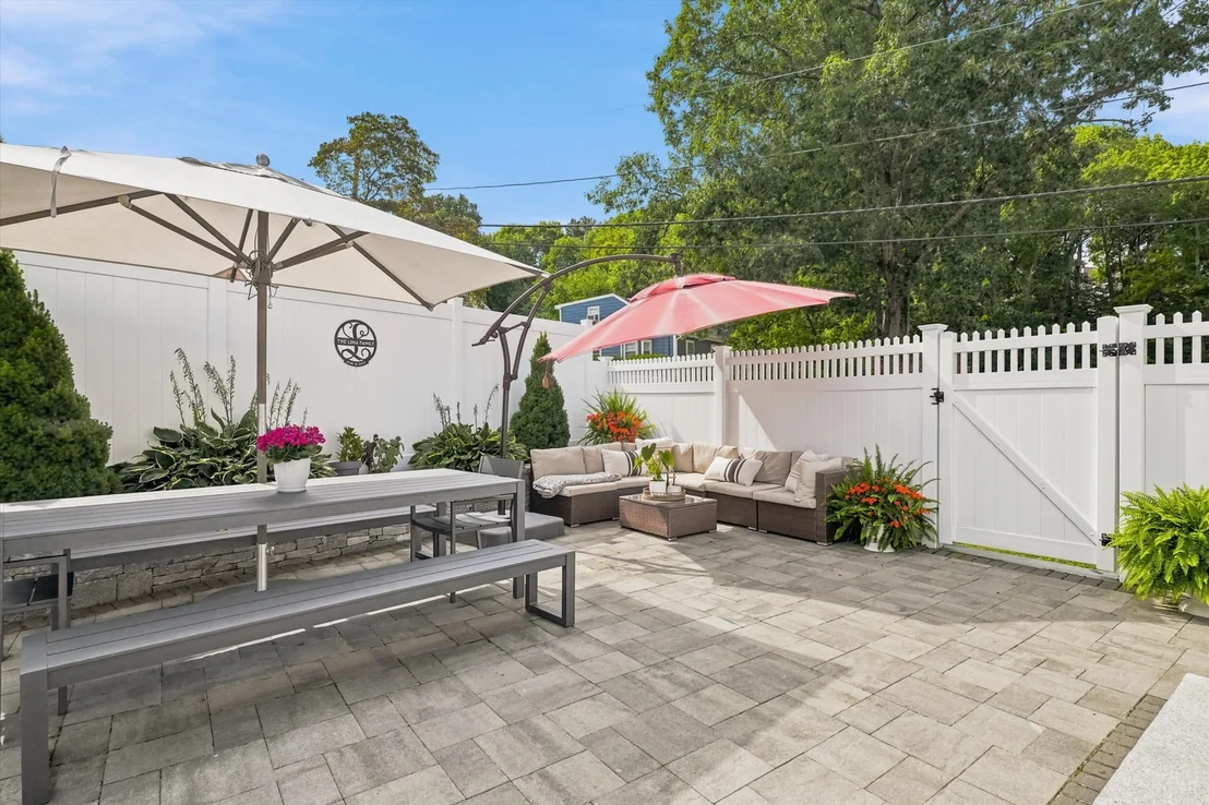 Photo of 60 Hobson St