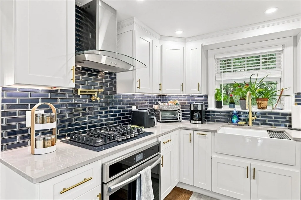 Photo of 161 Summer St