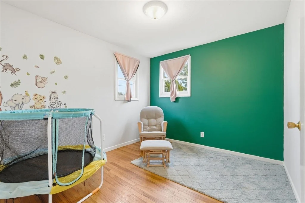 Photo of 30 Jerilis Dr