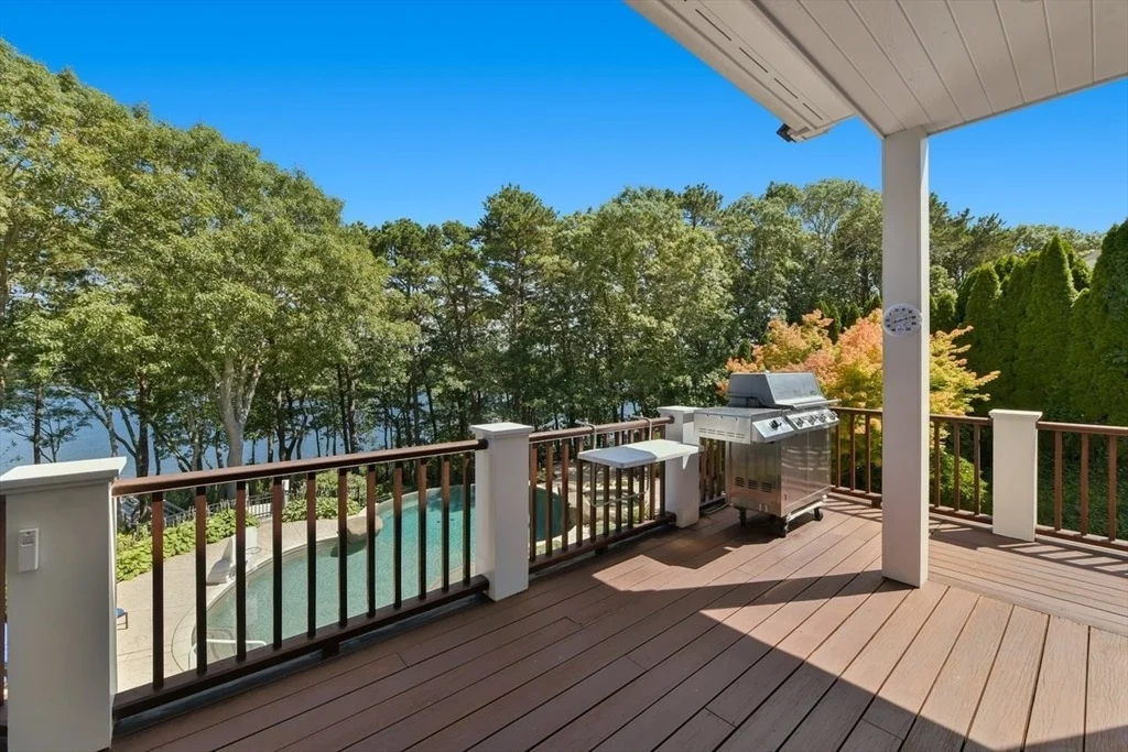 Photo of 37 Shoestring Bay Road