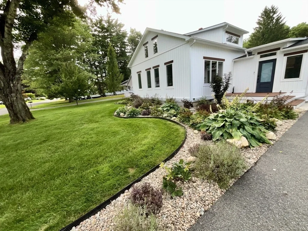 Photo of 103 Manchonis Rd