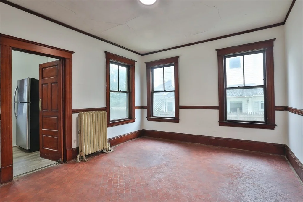 Photo of 4 Trowbridge Rd