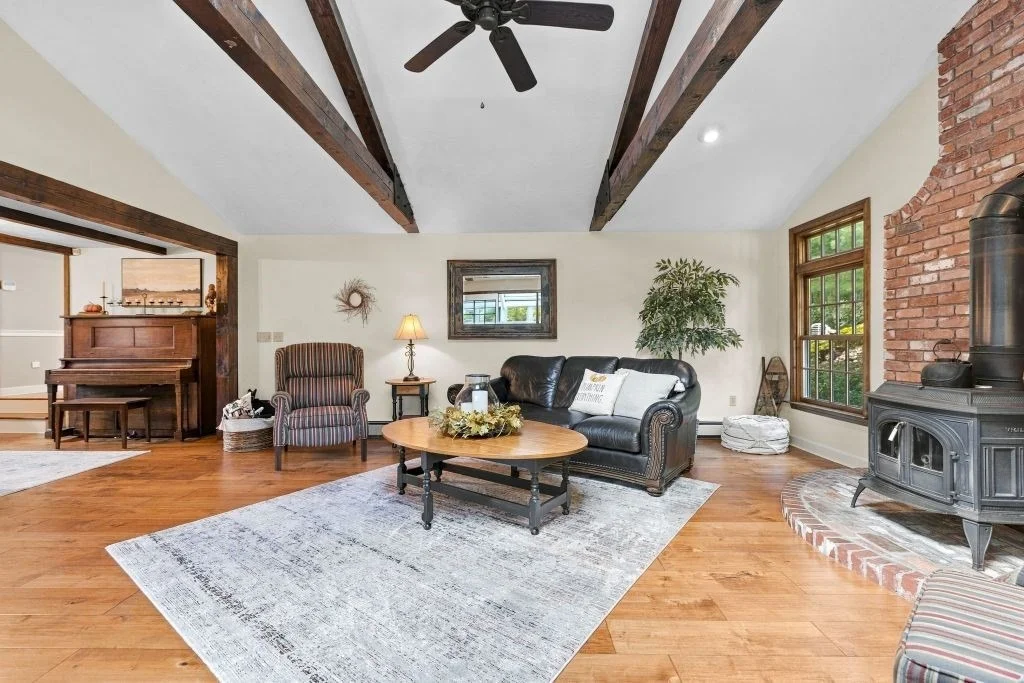 Photo of 447 Fairview