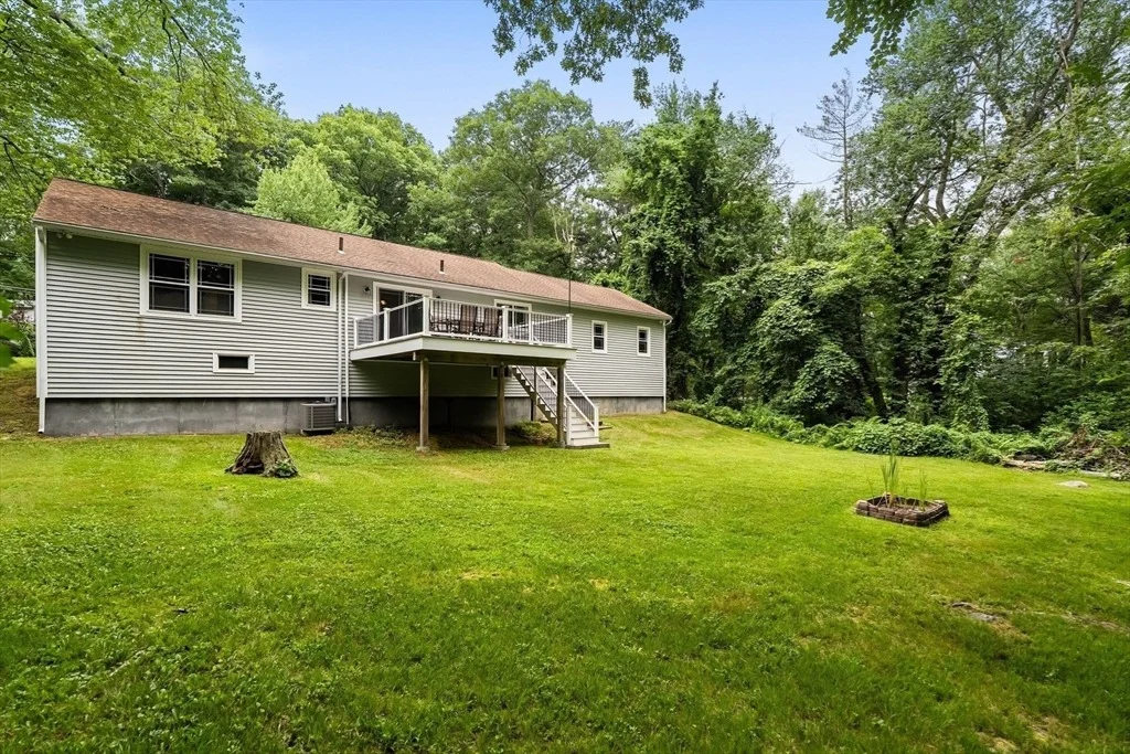 Photo of 159 High Plain Rd