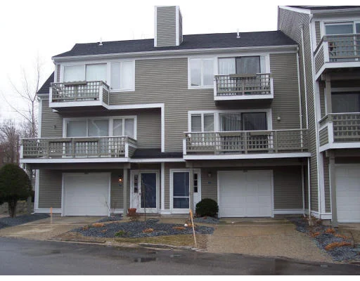 Photo of Unit 106 at 700 Shore Dr.