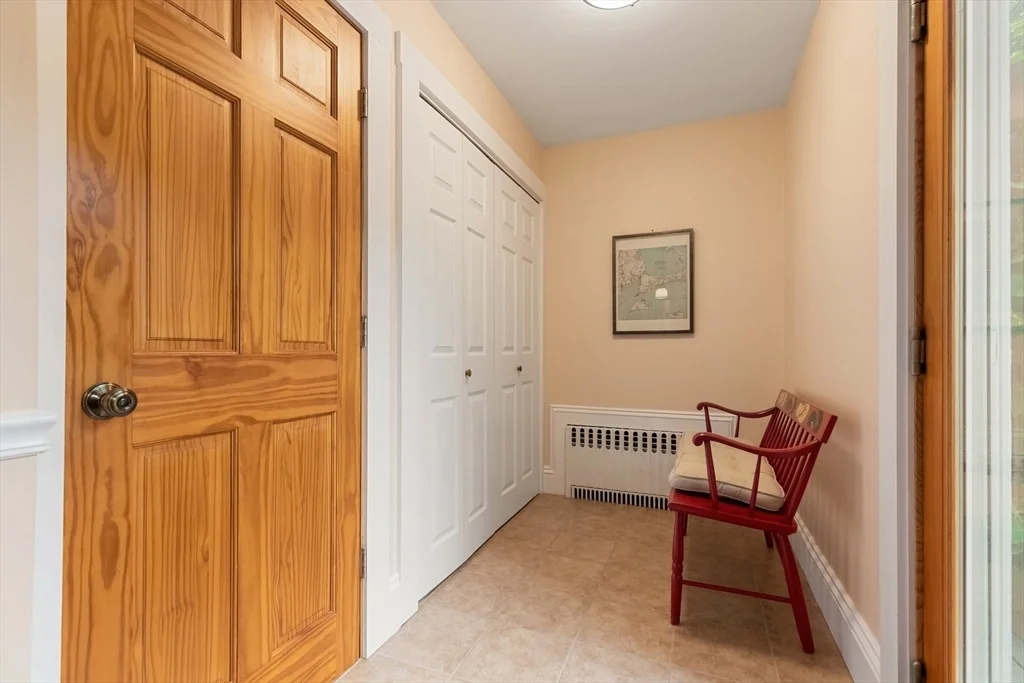 Photo of 115 Aspen Rd