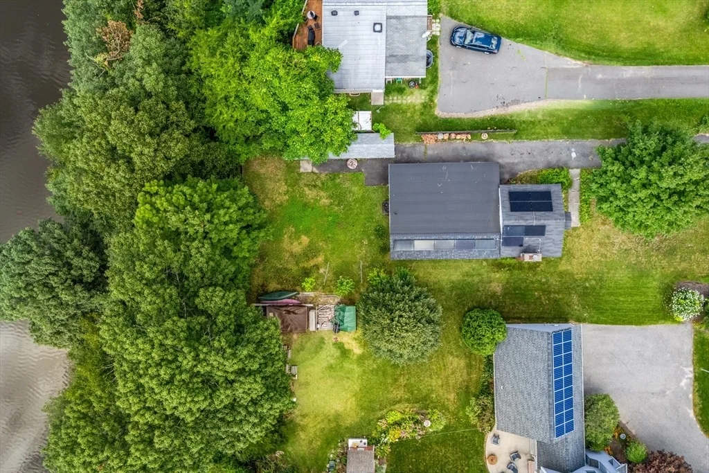 Photo of 162 Arcadia Blvd