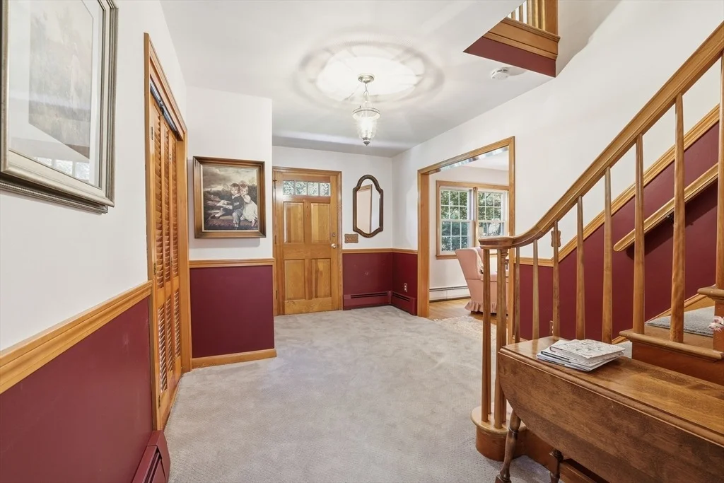 Photo of 104 Jackson Dr