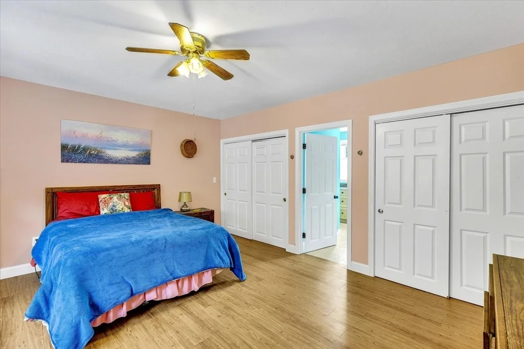 Photo of 159 Cinderella Ter