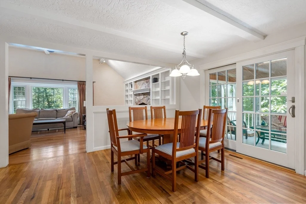 Photo of 40 Shadow Oak