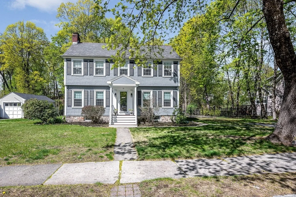 Photo of 30 Riverina Rd