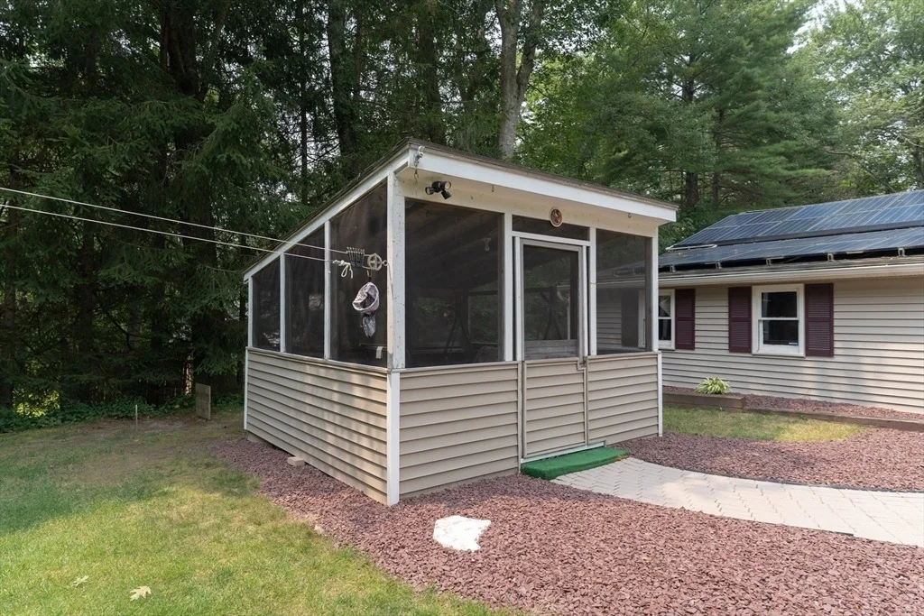 Photo of 42 Oxbow Rd