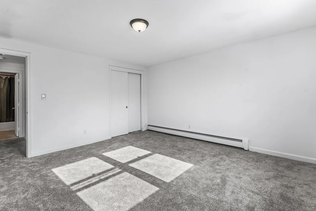 Photo of Unit K at 19 Pine St