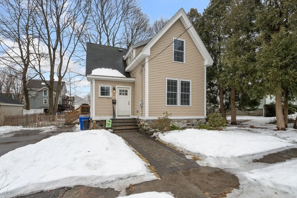 Photo of 2 Garfield St